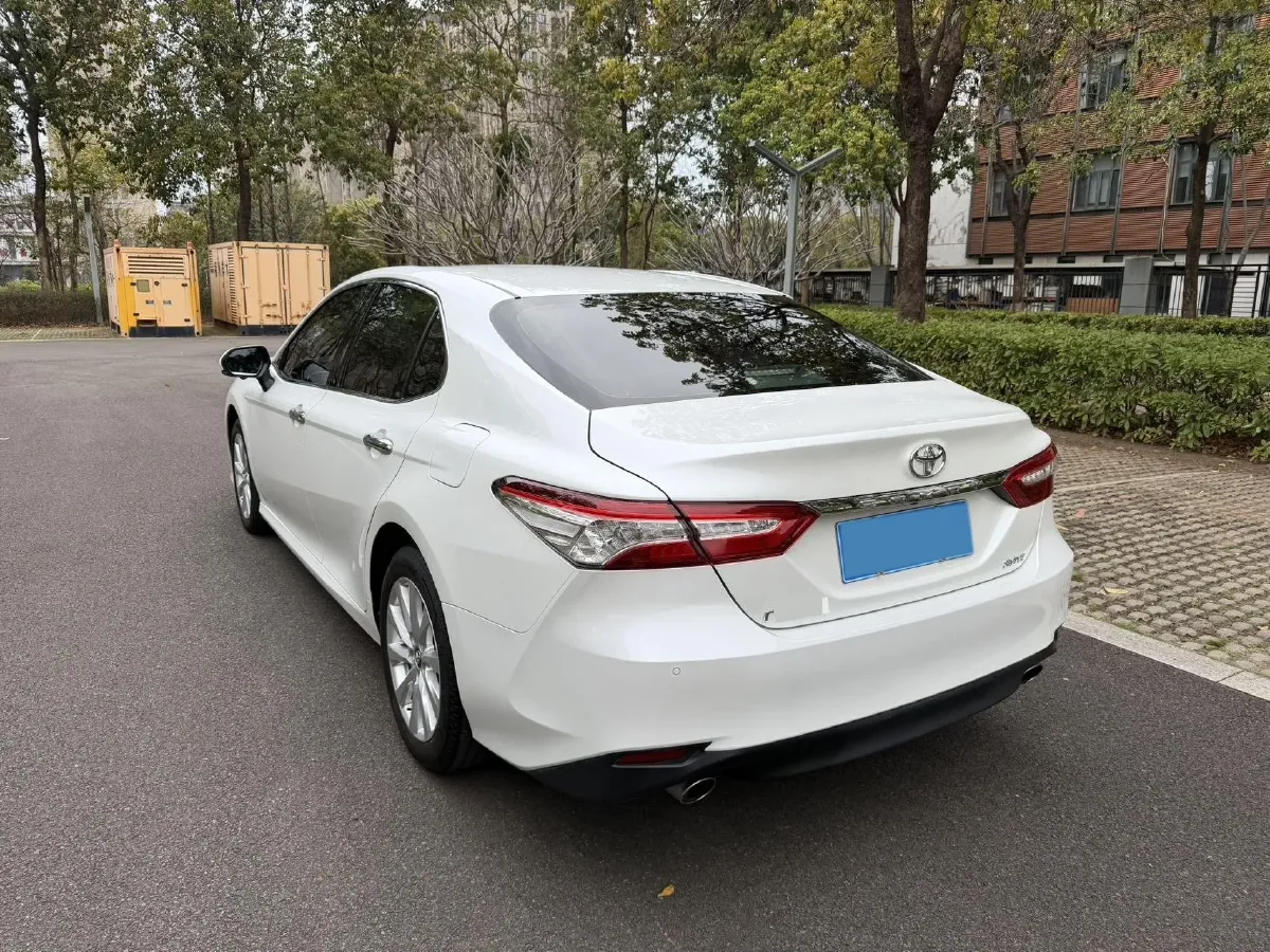 2021 Toyota Camry 2.0L 178HP L4 CVT,autocango,china used car exporter,china ev exporter,chinese used car exporter,chinese used ev exporter