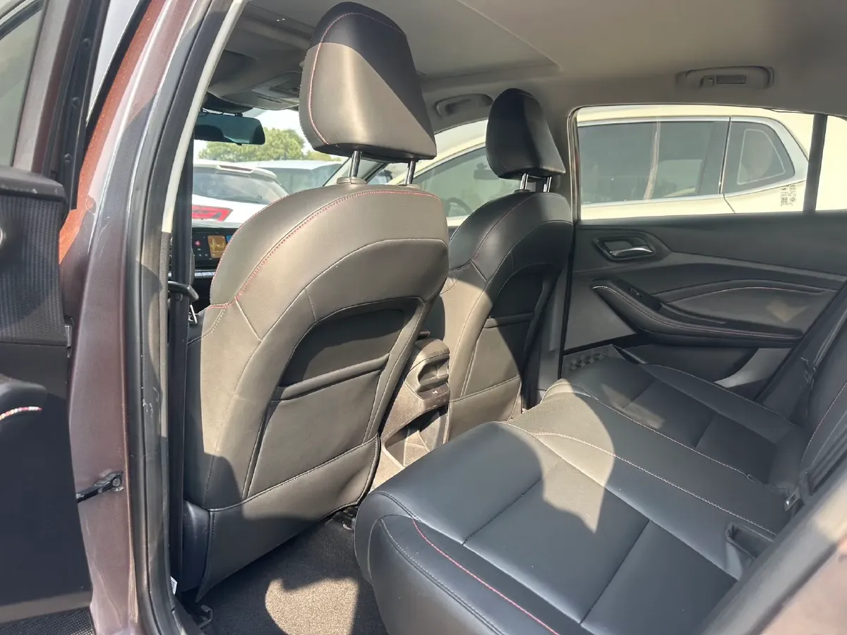 2021 MG 5 1.5L 120HP L4 CVT,autocango,china used car exporter,china ev exporter,chinese used car exporter,chinese used ev exporter