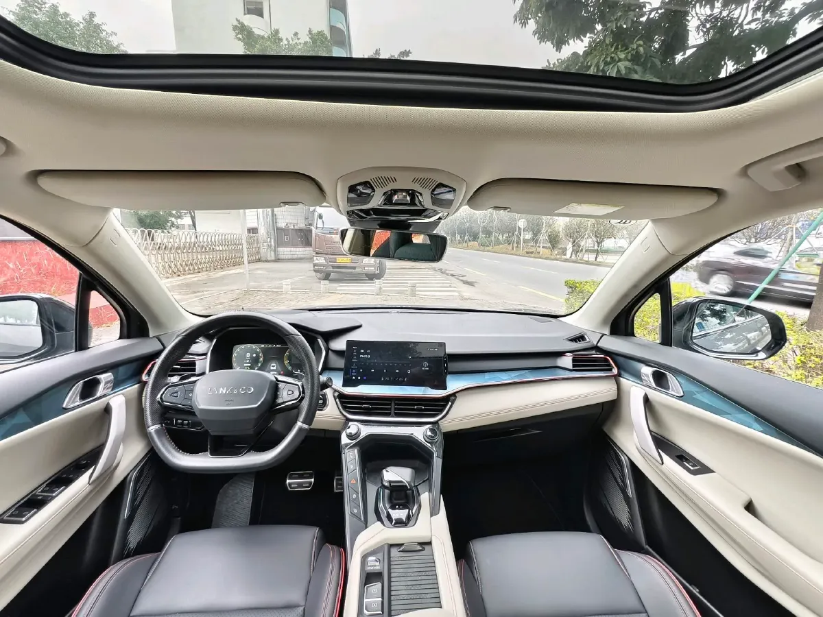 2020 LYNK&CO 06 1.5T 177HP L3 7DCT,autocango,china used car exporter,china ev exporter,chinese used car exporter,chinese used ev exporter