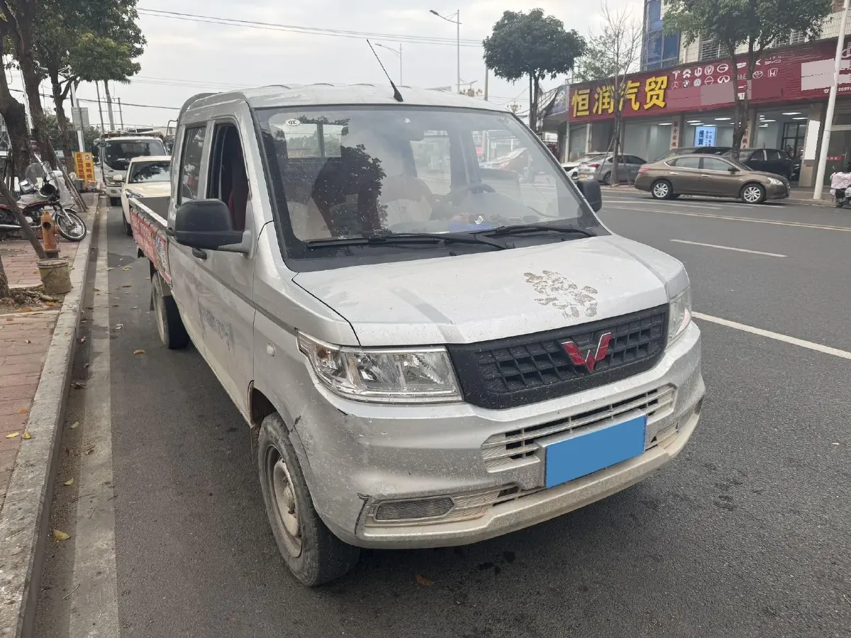 2019 WuLing RongGuang New Truck 1.8L 133HP L4 5MT,autocango,china used car exporter,china ev exporter,chinese used car exporter,chinese used ev exporter