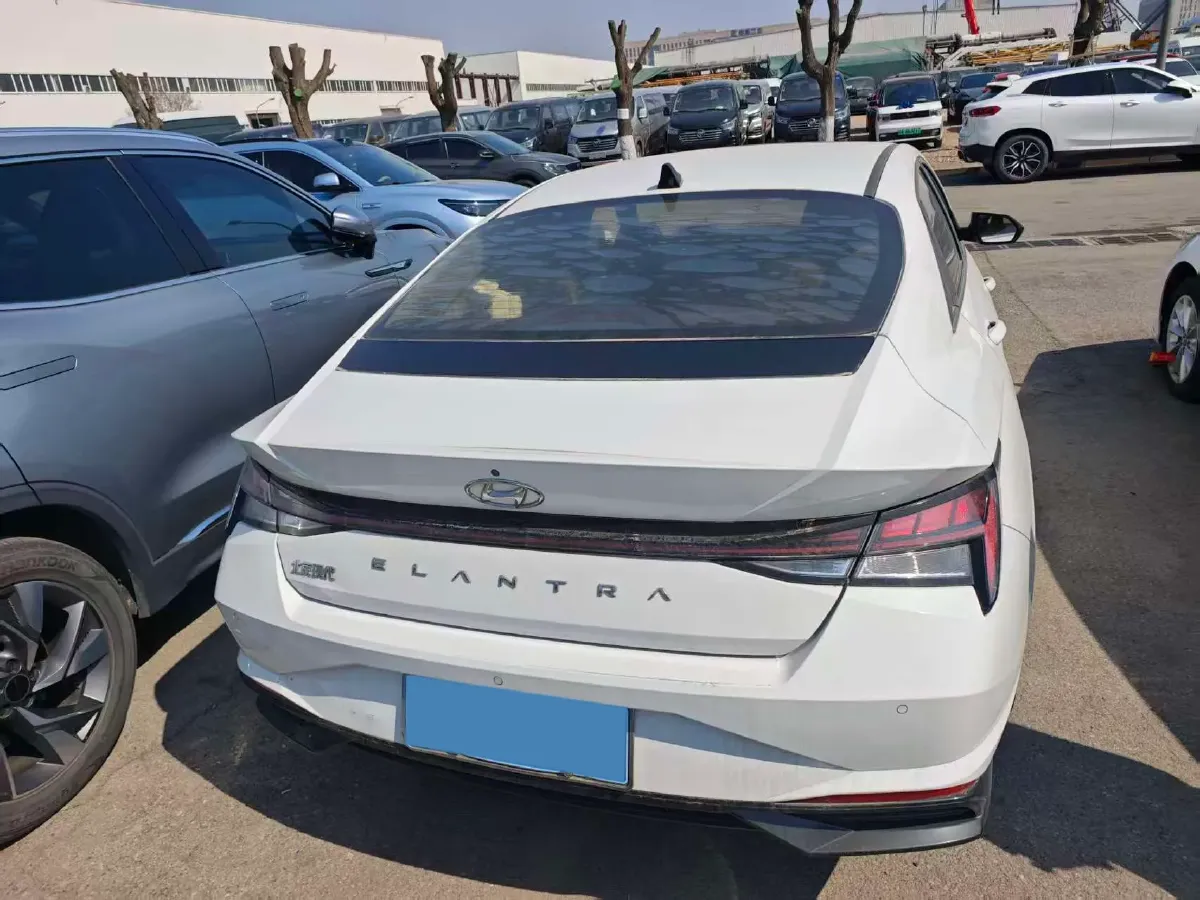 2022 Hyundai Elantra 1.5L 115HP L4 CVT,autocango,china used car exporter,china ev exporter,chinese used car exporter,chinese used ev exporter