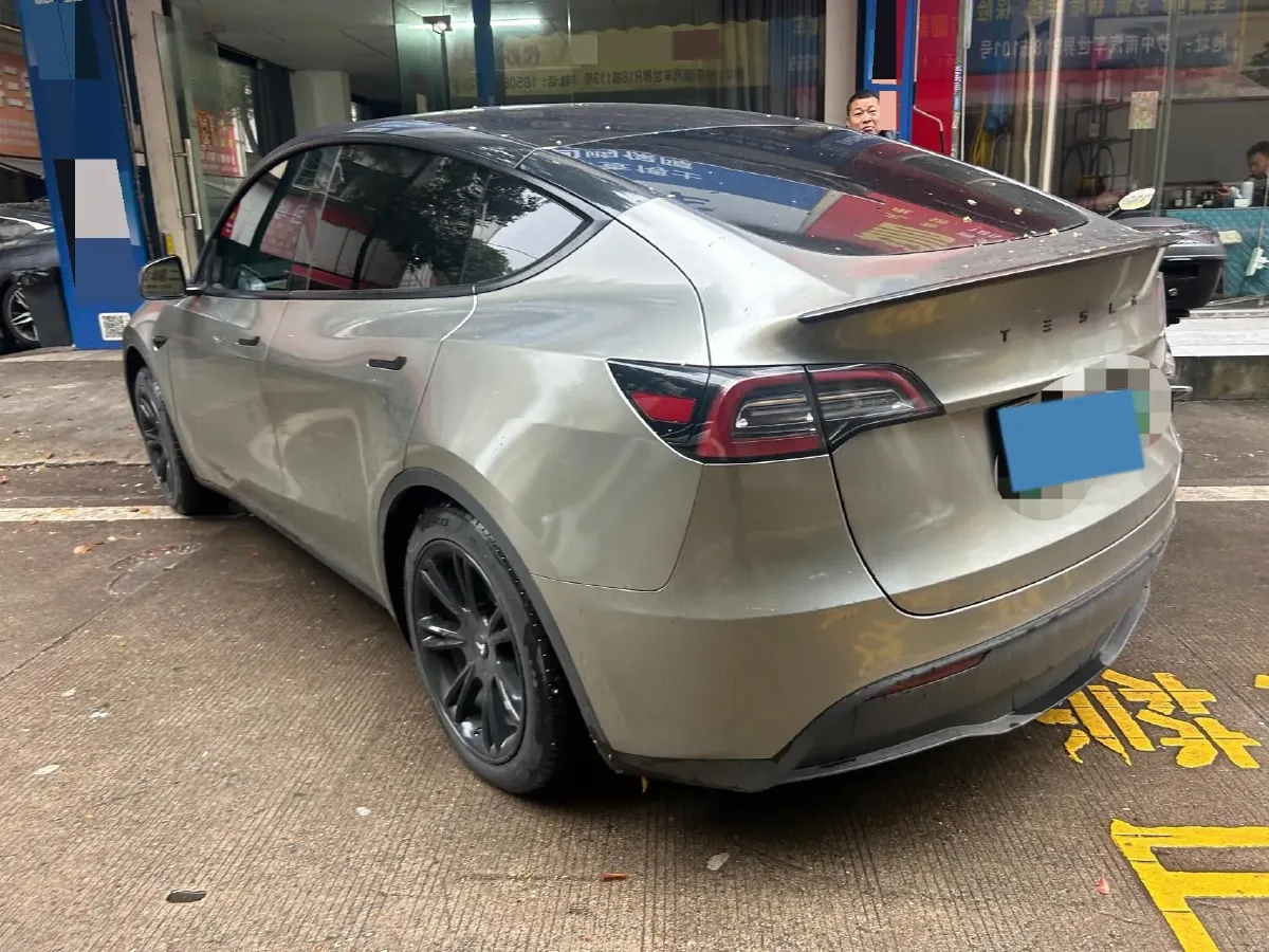 2022 Tesla Model Y BEV 60KWH,autocango,china used car exporter,china ev exporter,chinese used car exporter,chinese used ev exporter