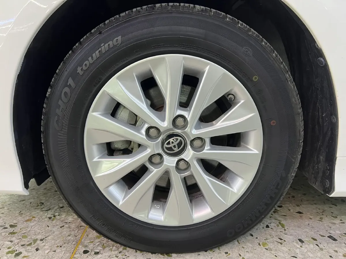 2021 Toyota Corolla 1.2T 116HP L4 CVT,autocango,china used car exporter,china ev exporter,chinese used car exporter,chinese used ev exporter