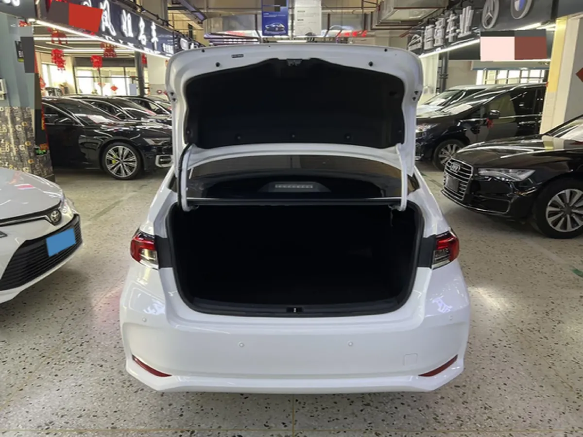 2021 Toyota Corolla 1.2T 116HP L4 CVT,autocango,china used car exporter,china ev exporter,chinese used car exporter,chinese used ev exporter