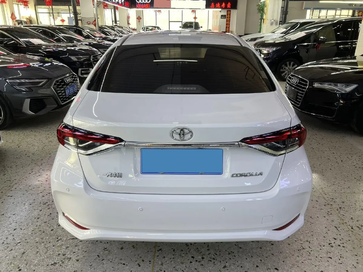 2021 Toyota Corolla 1.2T 116HP L4 CVT,autocango,china used car exporter,china ev exporter,chinese used car exporter,chinese used ev exporter