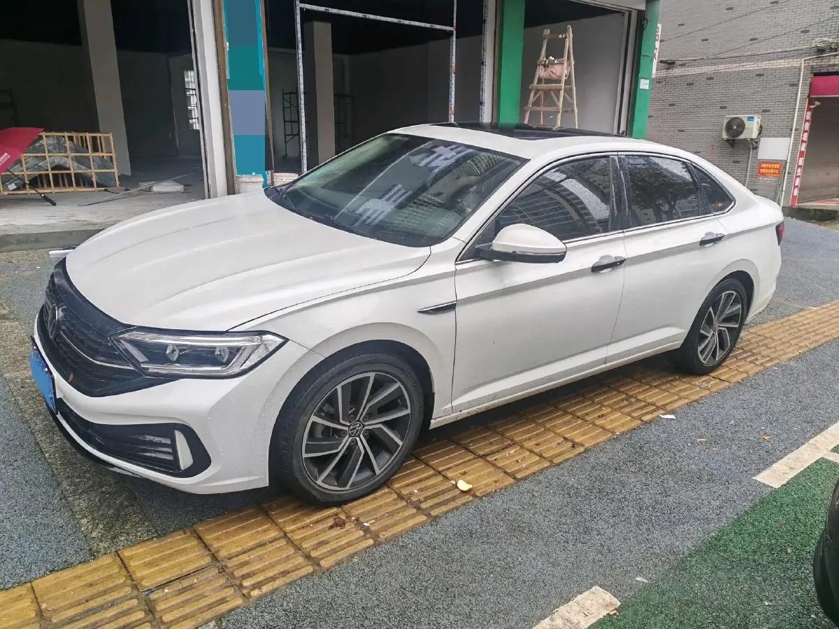 2023 Volkswagen Sagitar 1.5T 160HP L4 7DCT,autocango,china used car exporter,china ev exporter,chinese used car exporter,chinese used ev exporter