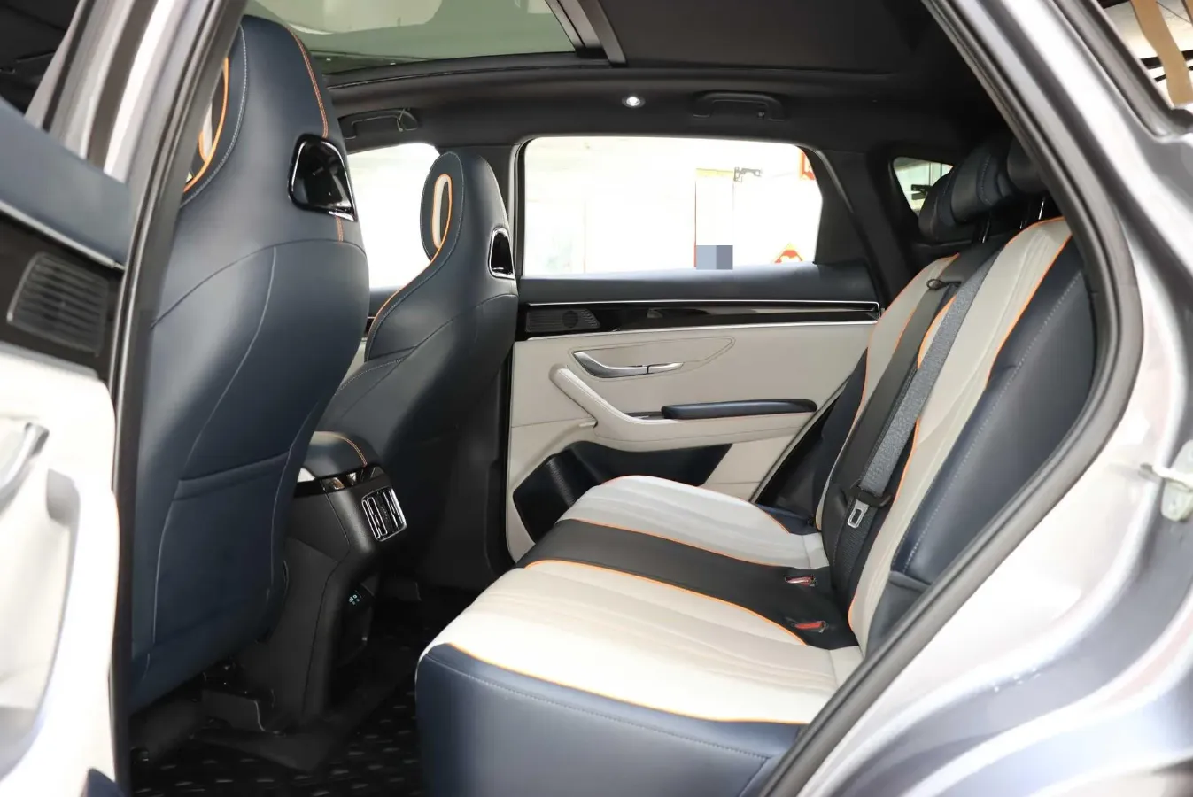 2023 BYD Song Plus 1.5L 110HP L4 E-CVT PHEV 18.3KWH,autocango,china used car exporter,china ev exporter,chinese used car exporter,chinese used ev exporter