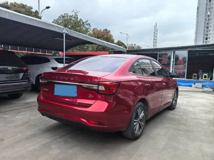 2019 Roewe i5 1.5L 120HP L4 5MT,autocango,china used car exporter,china ev exporter,chinese used car exporter,chinese used ev exporter