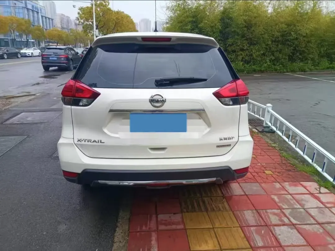 2019 Nissan X-Trail 2.0L 154HP L4 CVT,autocango,china used car exporter,china ev exporter,chinese used car exporter,chinese used ev exporter