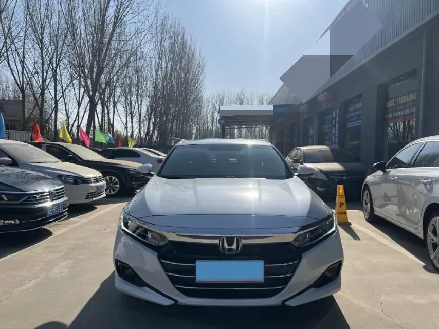 2022 Honda Accord 1.5T 194HP L4 CVT,autocango,china used car exporter,china ev exporter,chinese used car exporter,chinese used ev exporter