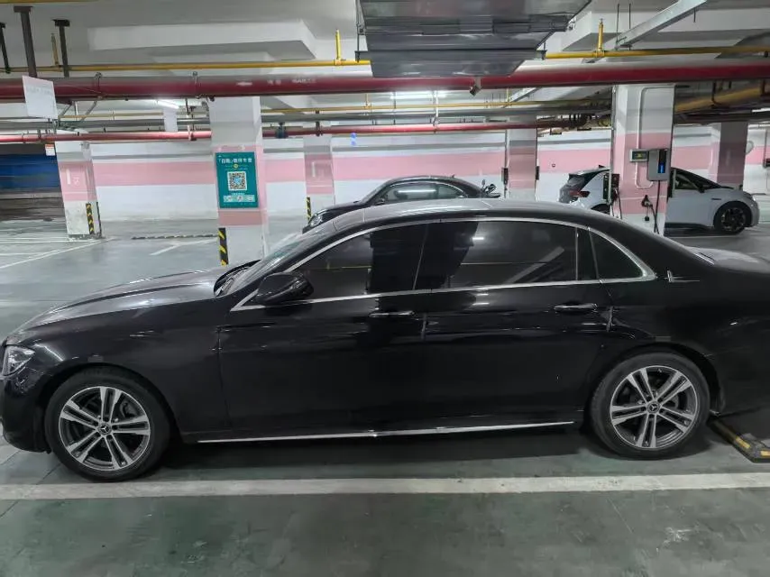 2021 Mercedes-Benz E Class 1.5T 184HP L4 9AT,autocango,china used car exporter,china ev exporter,chinese used car exporter,chinese used ev exporter