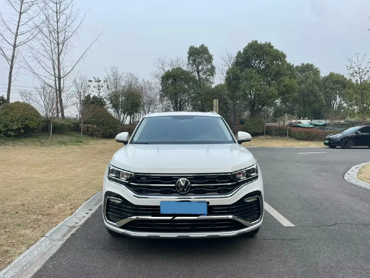 2020 Volkswagen Tayron X 2.0T 186HP L4 7DCT,autocango,china used car exporter,china ev exporter,chinese used car exporter,chinese used ev exporter