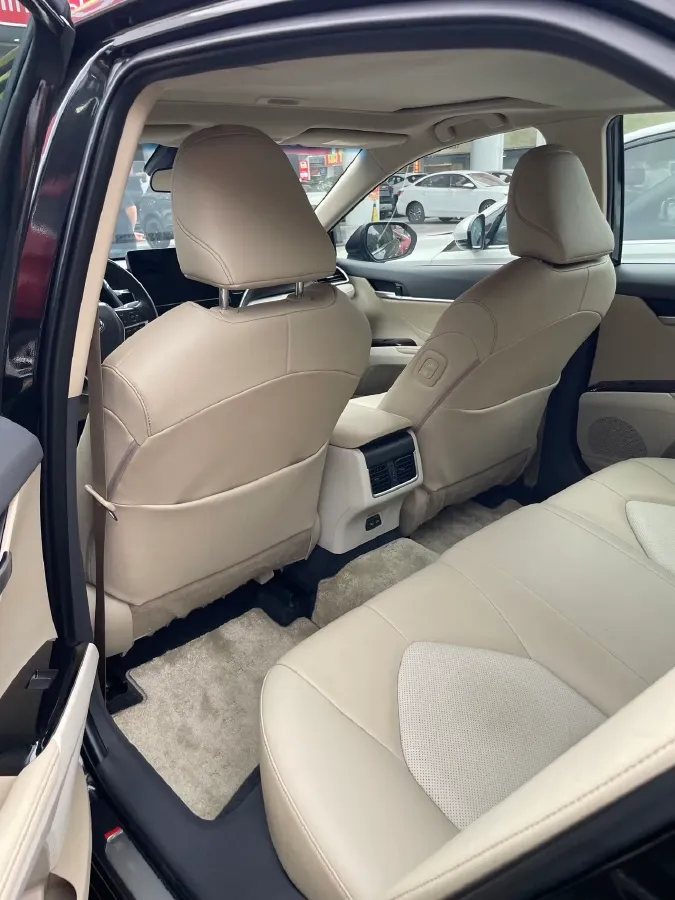 2023 Toyota Camry 2.0L 177HP L4 CVT,autocango,china used car exporter,china ev exporter,chinese used car exporter,chinese used ev exporter