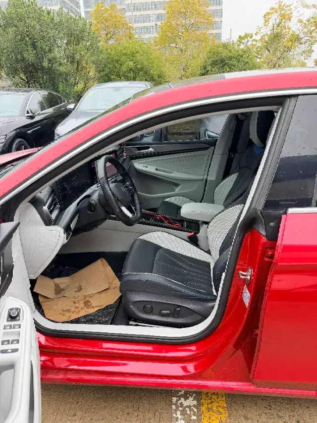 2023 Volkswagen Lamando 1.4T 150HP L4 7DCT,autocango,china used car exporter,china ev exporter,chinese used car exporter,chinese used ev exporter