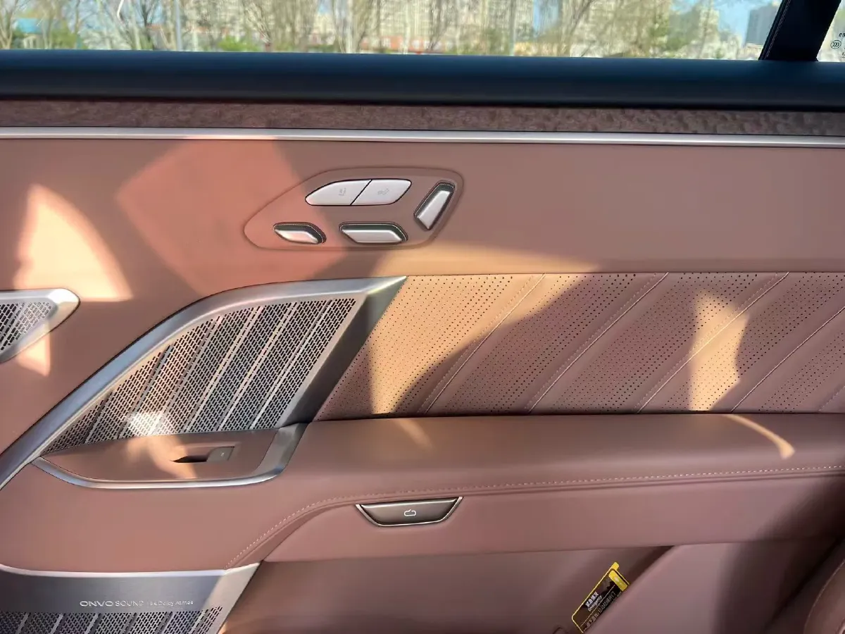 2025 ONVO L90 BEV,autocango,china used car exporter,china ev exporter,chinese used car exporter,chinese used ev exporter