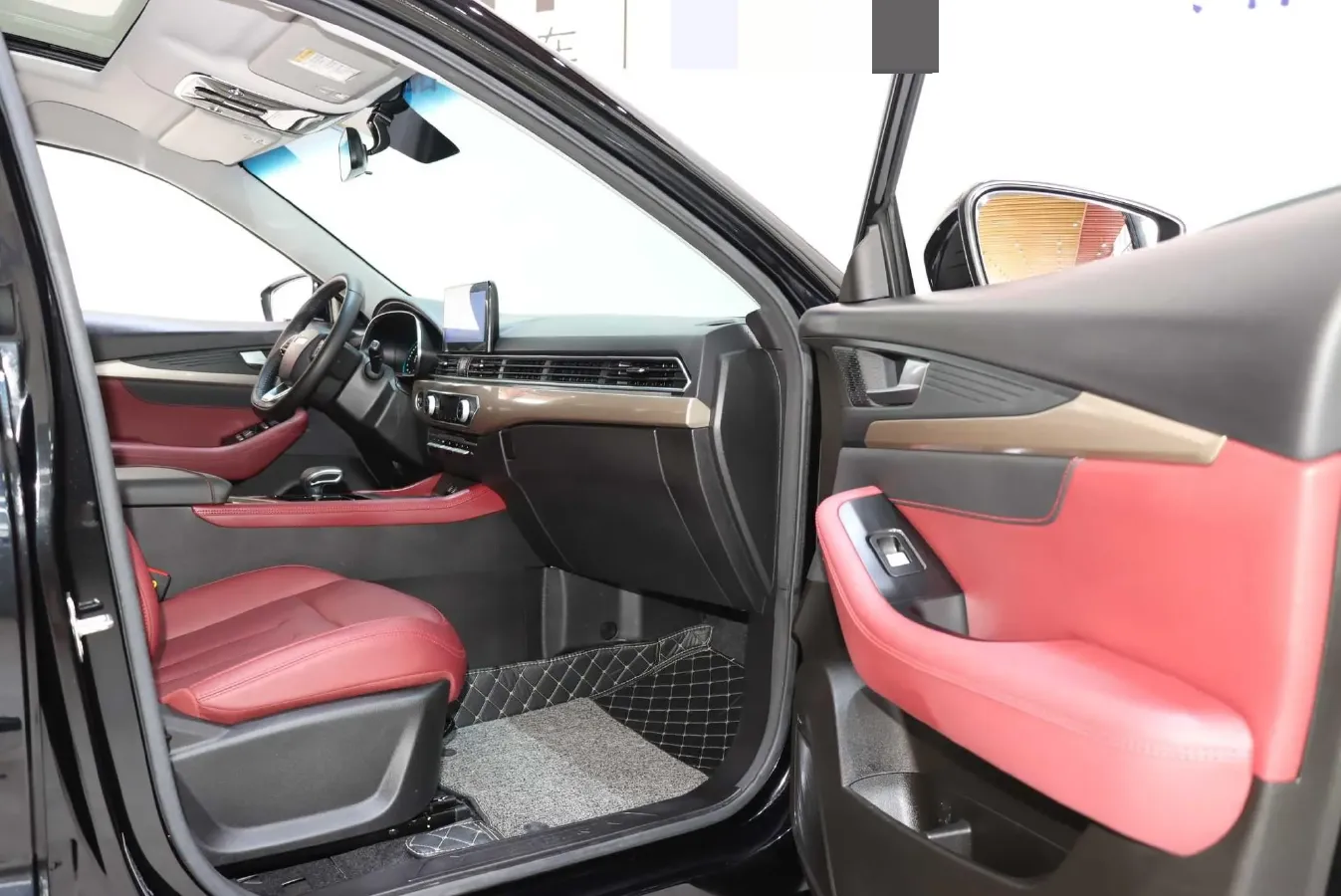 2024 Jetour X70 1.5T 156HP L4 6DCT,autocango,china used car exporter,china ev exporter,chinese used car exporter,chinese used ev exporter