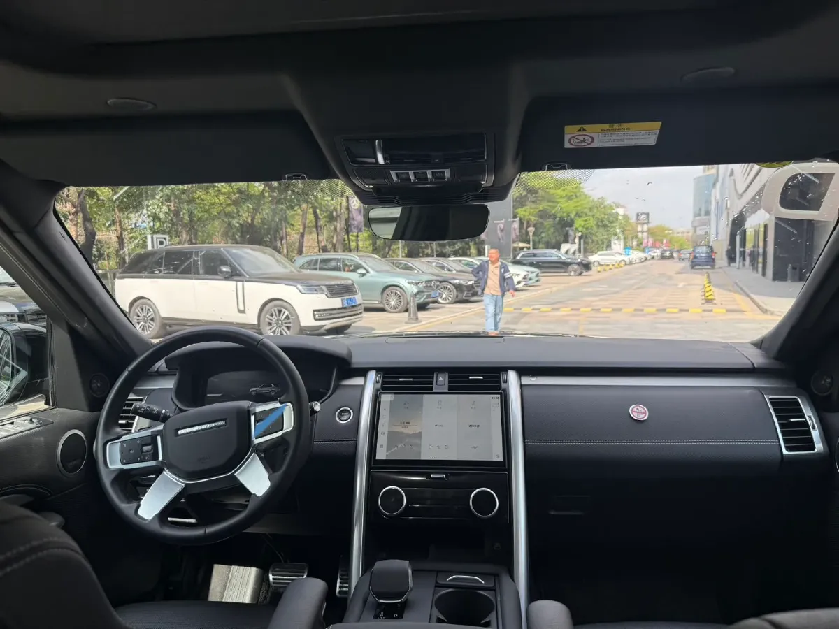2025 Land Rover Discovery 3.0T 360HP L6 8AT,autocango,china used car exporter,china ev exporter,chinese used car exporter,chinese used ev exporter