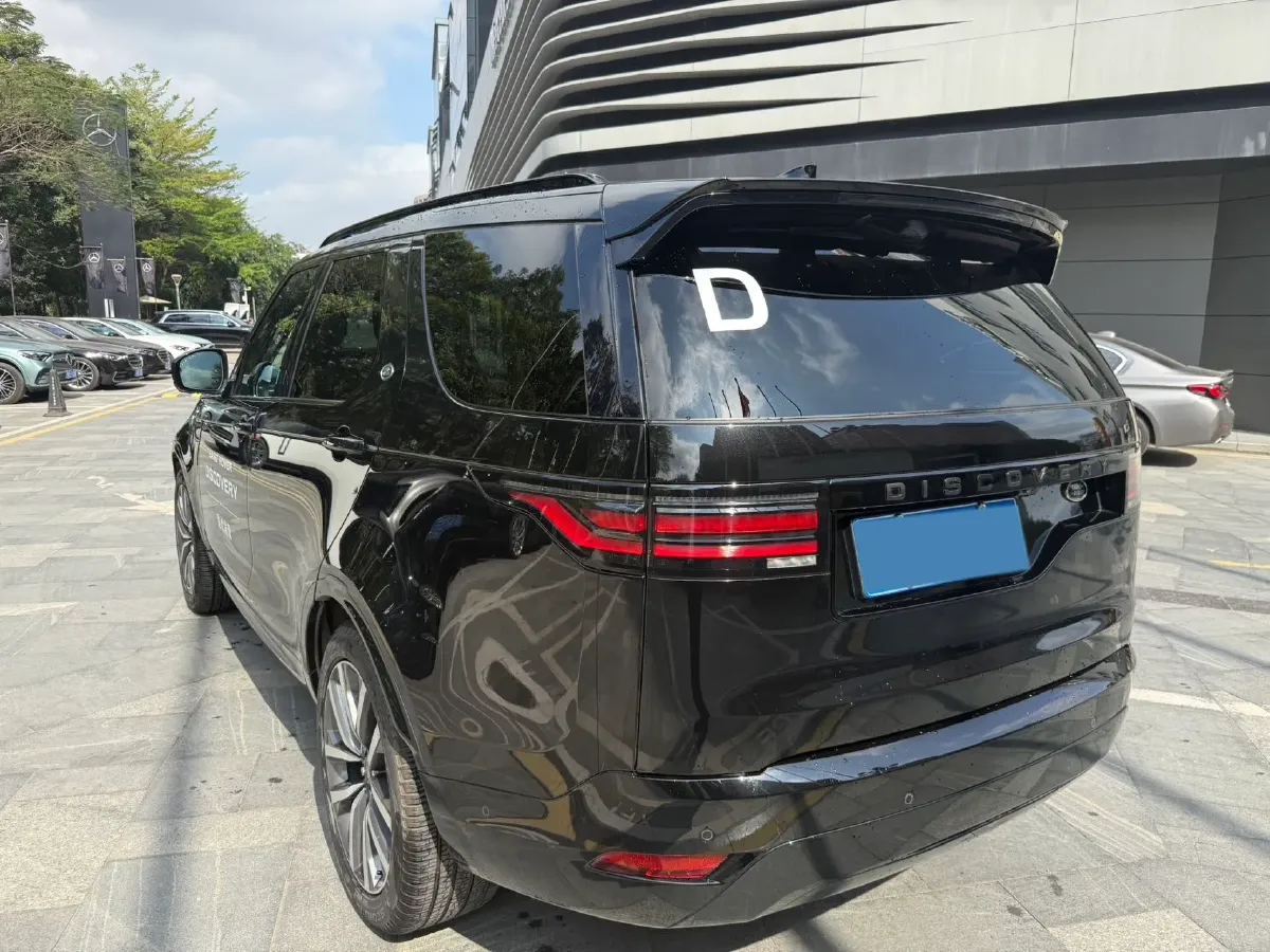 2025 Land Rover Discovery 3.0T 360HP L6 8AT,autocango,china used car exporter,china ev exporter,chinese used car exporter,chinese used ev exporter