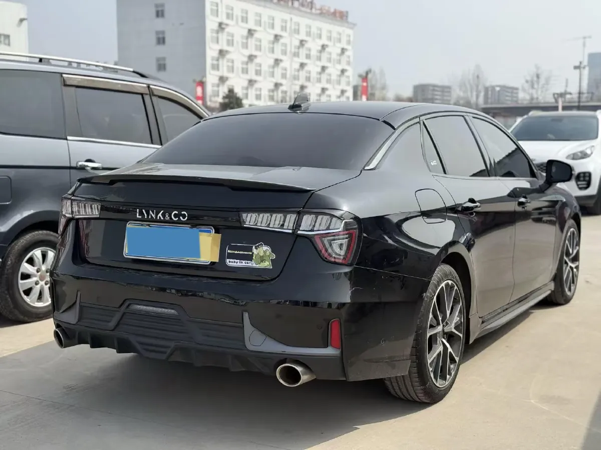2022 LYNK&CO 03 2.0T 190HP L4 7DCT,autocango,china used car exporter,china ev exporter,chinese used car exporter,chinese used ev exporter