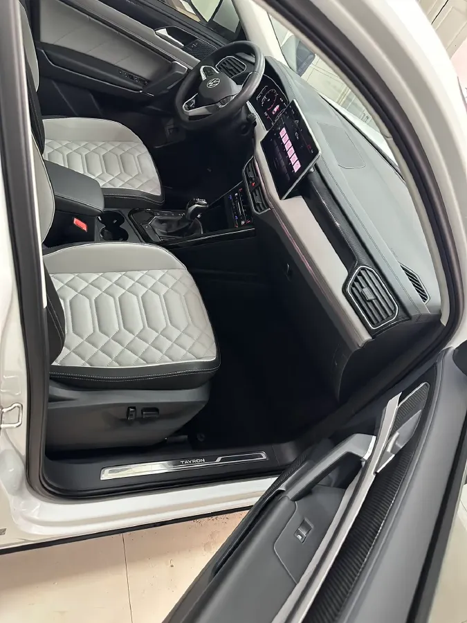 2023 Volkswagen Tayron 1.4T 150HP L4 7DCT,autocango,china used car exporter,china ev exporter,chinese used car exporter,chinese used ev exporter