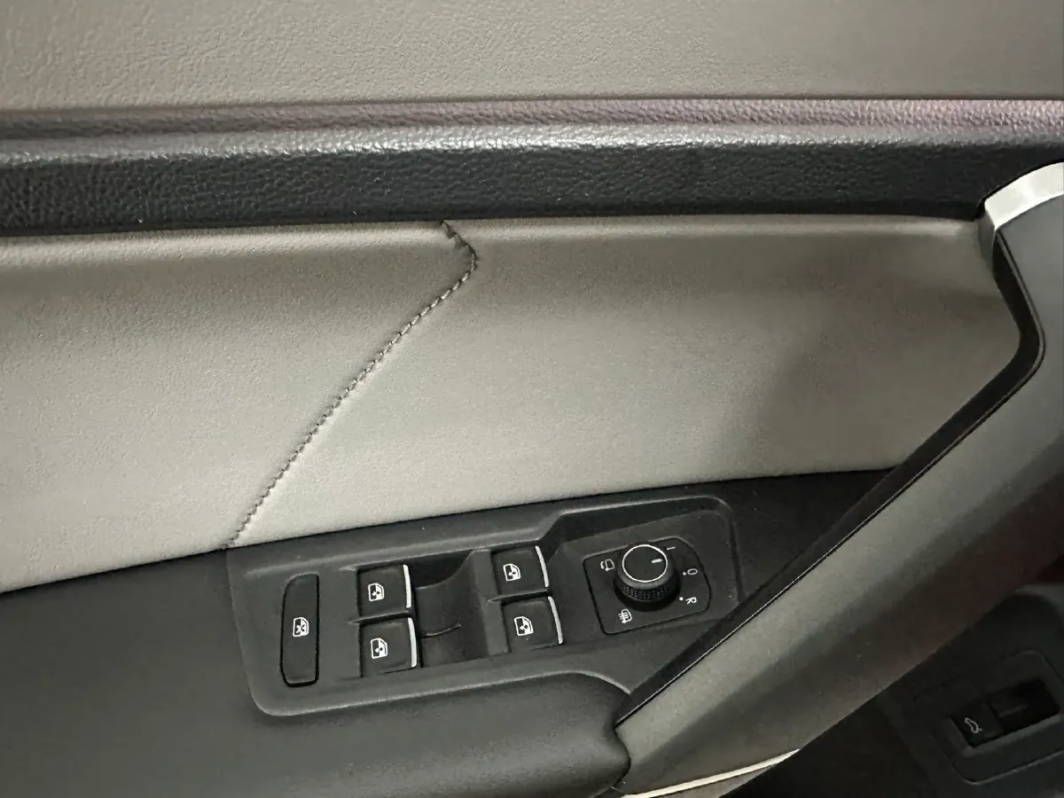 2023 Volkswagen Tayron 1.4T 150HP L4 7DCT,autocango,china used car exporter,china ev exporter,chinese used car exporter,chinese used ev exporter