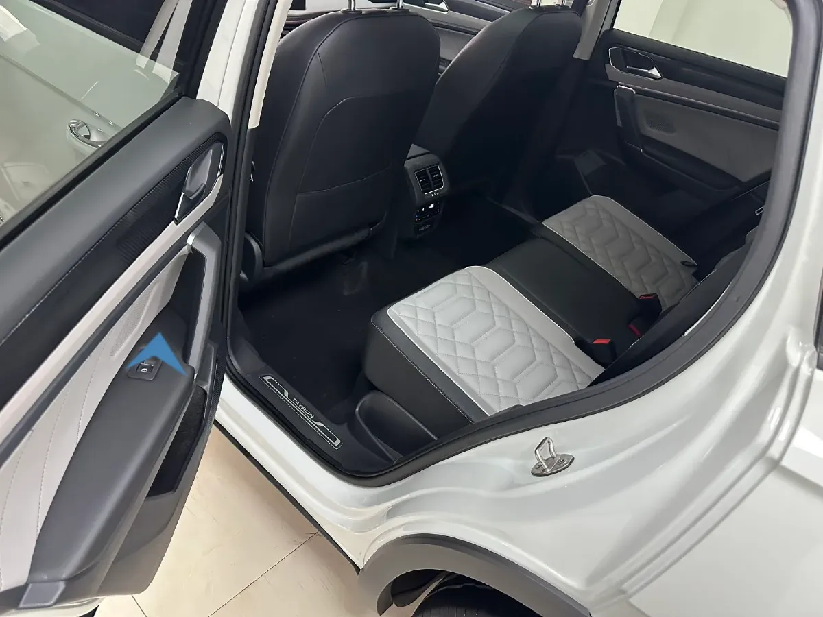 2023 Volkswagen Tayron 1.4T 150HP L4 7DCT,autocango,china used car exporter,china ev exporter,chinese used car exporter,chinese used ev exporter