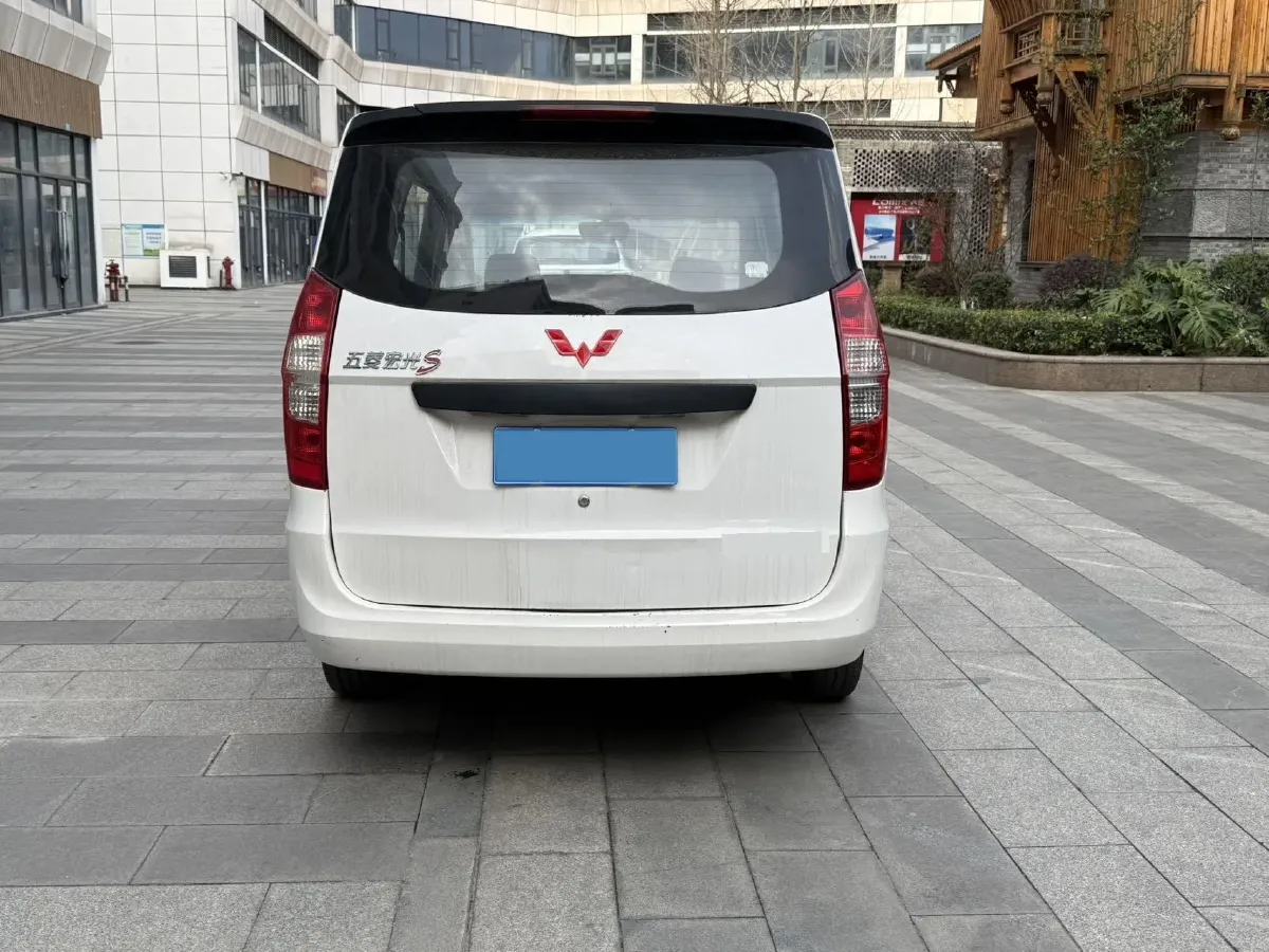 2015 WuLing HongGuang 1.5L 112HP L4 5MT,autocango,china used car exporter,china ev exporter,chinese used car exporter,chinese used ev exporter