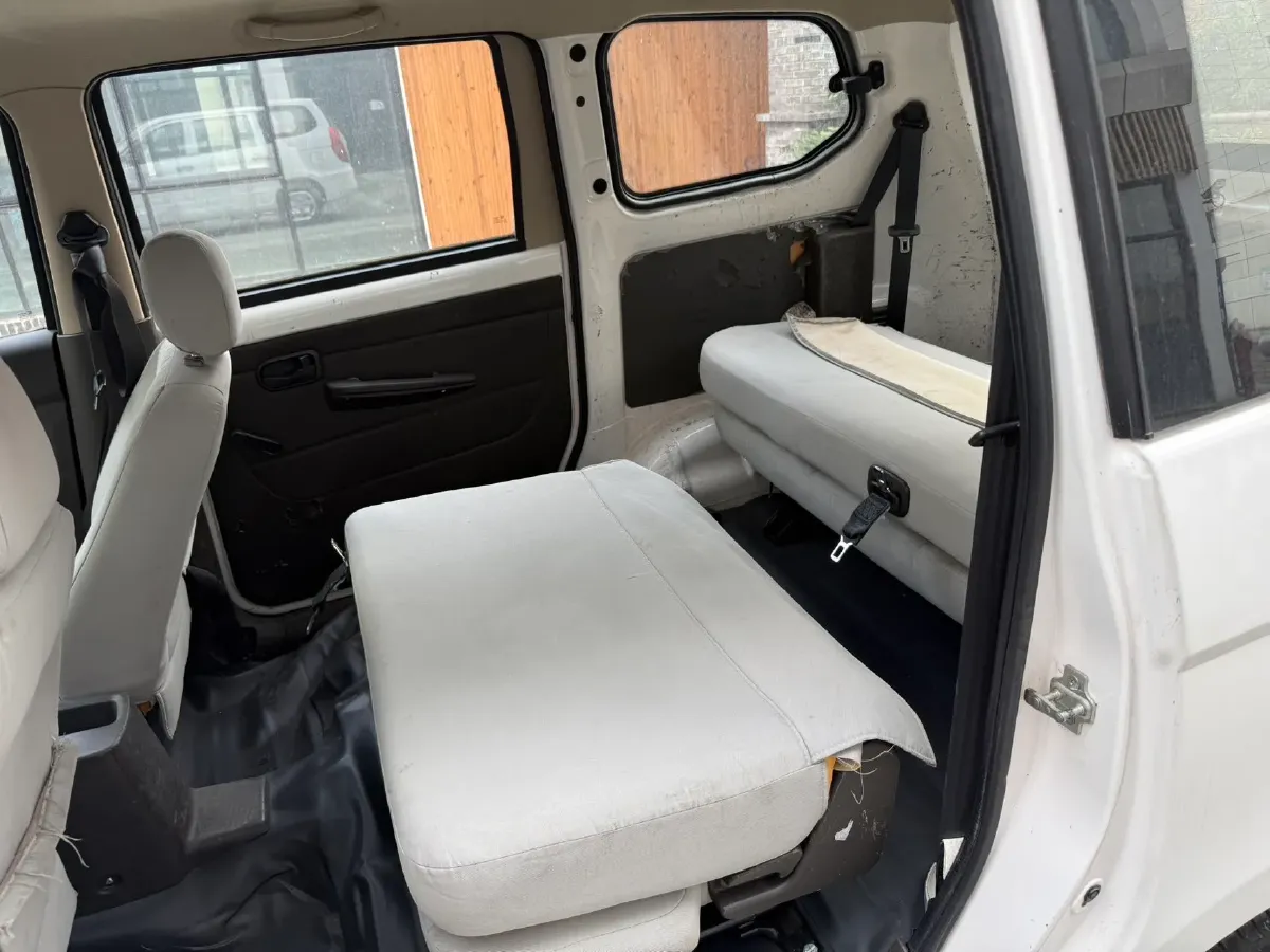 2015 WuLing HongGuang 1.5L 112HP L4 5MT,autocango,china used car exporter,china ev exporter,chinese used car exporter,chinese used ev exporter