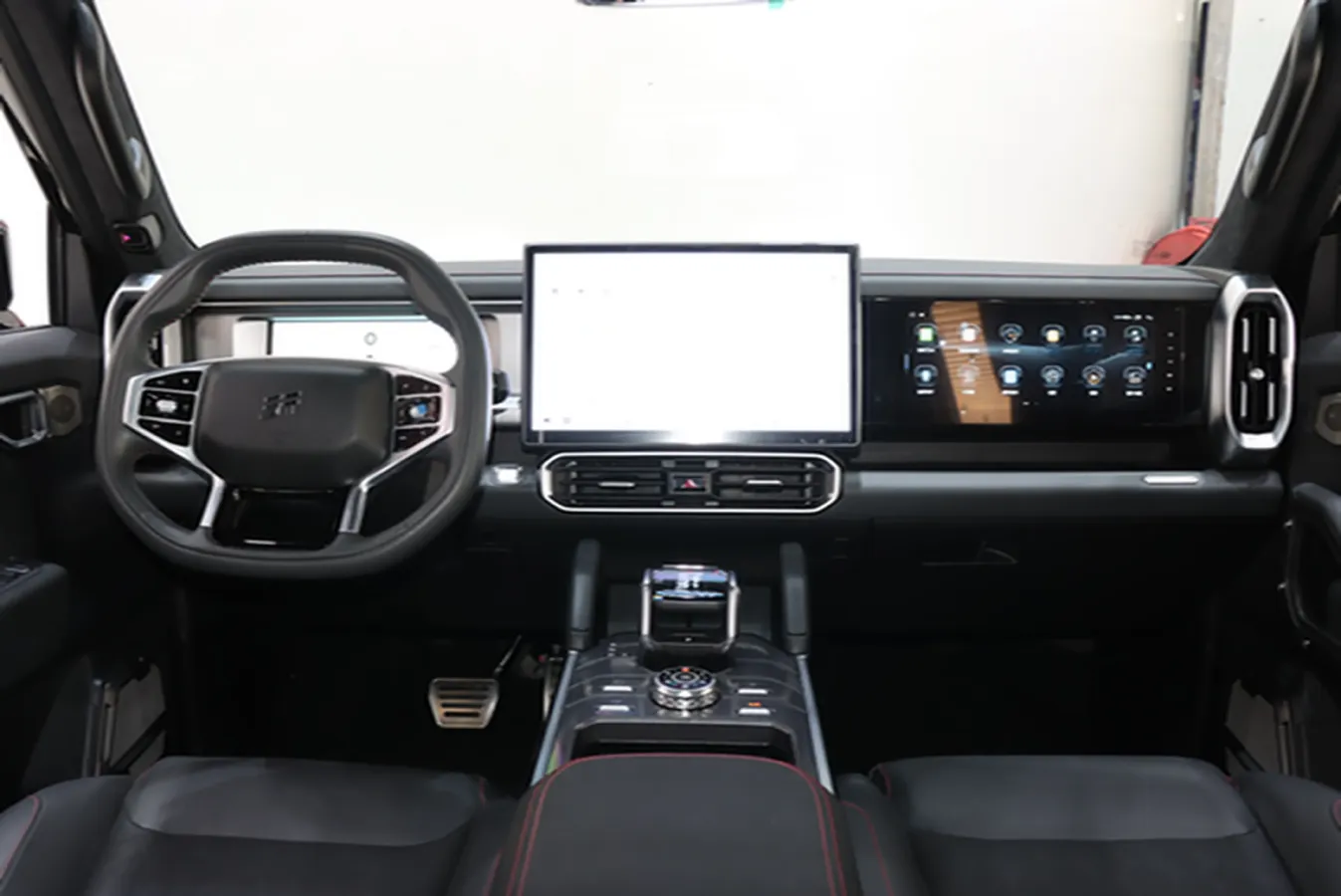 2023 Jetour Traveller 2.0T 254HP L4 8AT,autocango,china used car exporter,china ev exporter,chinese used car exporter,chinese used ev exporter