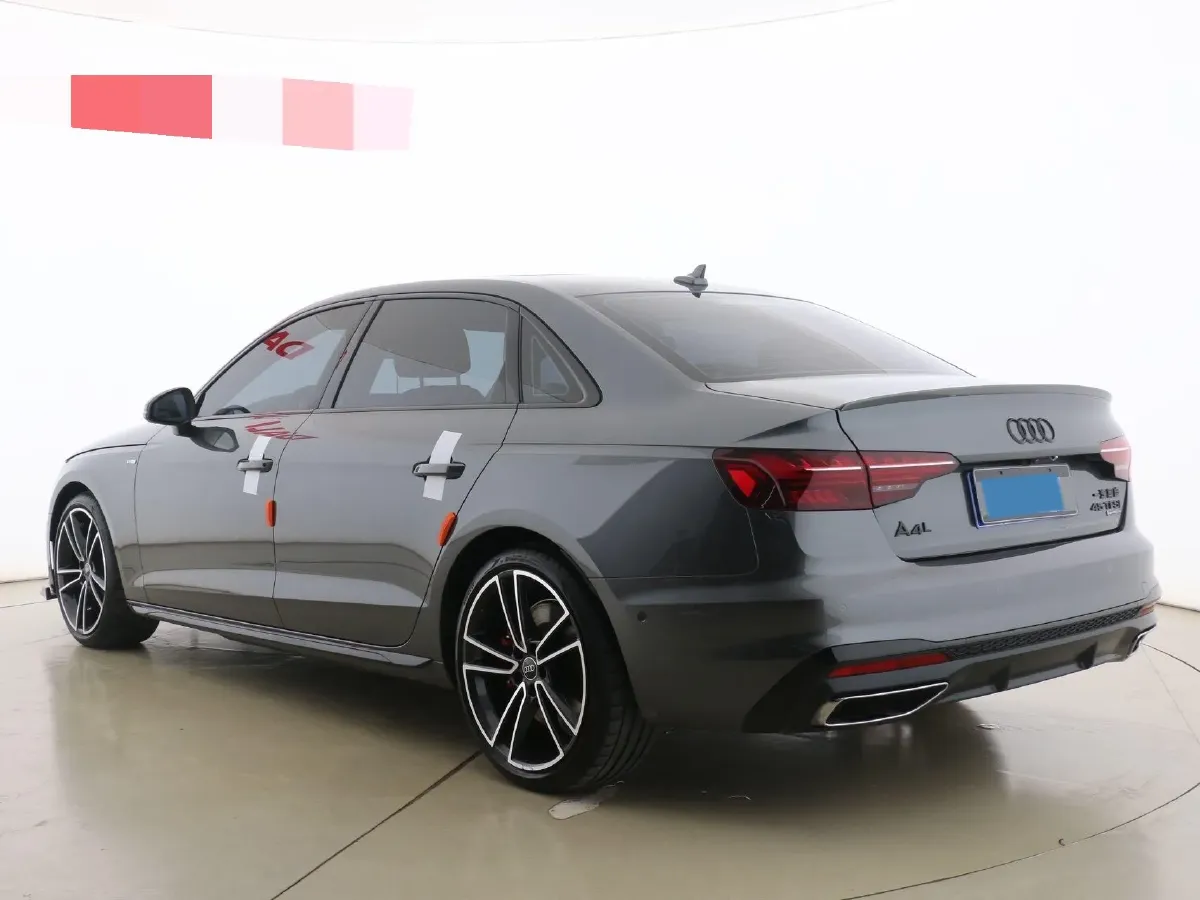 2024 Audi A4L 2.0T 245HP L4 7DCT,autocango,china used car exporter,china ev exporter,chinese used car exporter,chinese used ev exporter