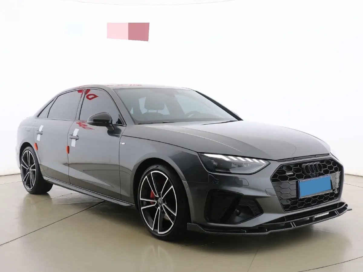 2024 Audi A4L 2.0T 245HP L4 7DCT,autocango,china used car exporter,china ev exporter,chinese used car exporter,chinese used ev exporter