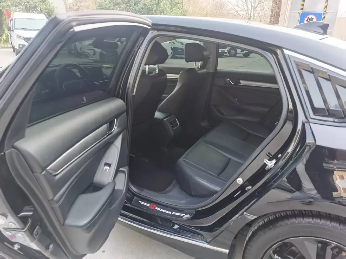 2018 Honda Accord 1.5T 194HP L4 CVT,autocango,china used car exporter,china ev exporter,chinese used car exporter,chinese used ev exporter