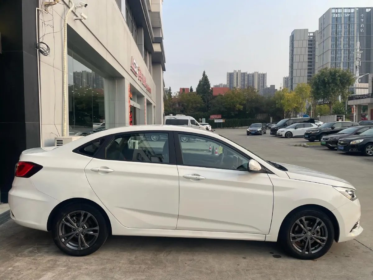 2019 ChangAn Eado DT 1.6L 125HP L4 4AT,autocango,china used car exporter,china ev exporter,chinese used car exporter,chinese used ev exporter