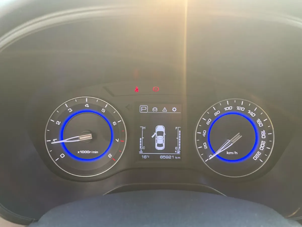 2019 ChangAn Eado DT 1.6L 125HP L4 4AT,autocango,china used car exporter,china ev exporter,chinese used car exporter,chinese used ev exporter