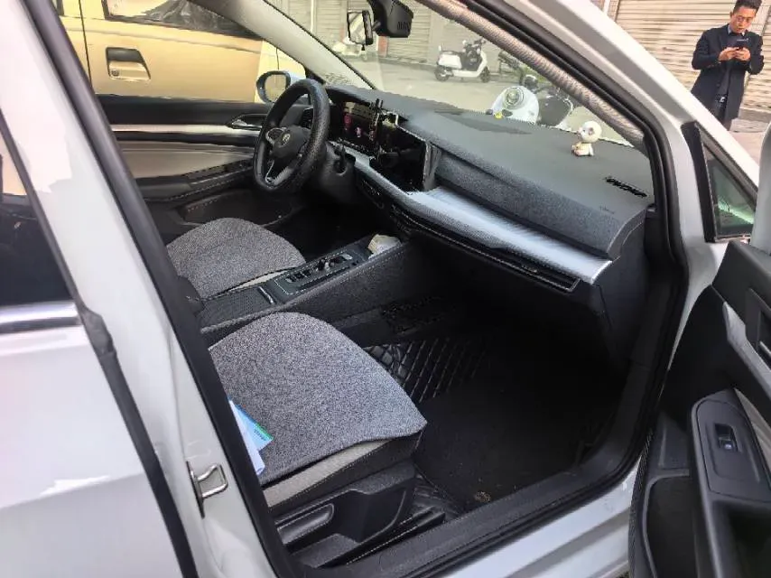 2021 Volkswagen Golf 1.4T 150HP L4 7DCT,autocango,china used car exporter,china ev exporter,chinese used car exporter,chinese used ev exporter