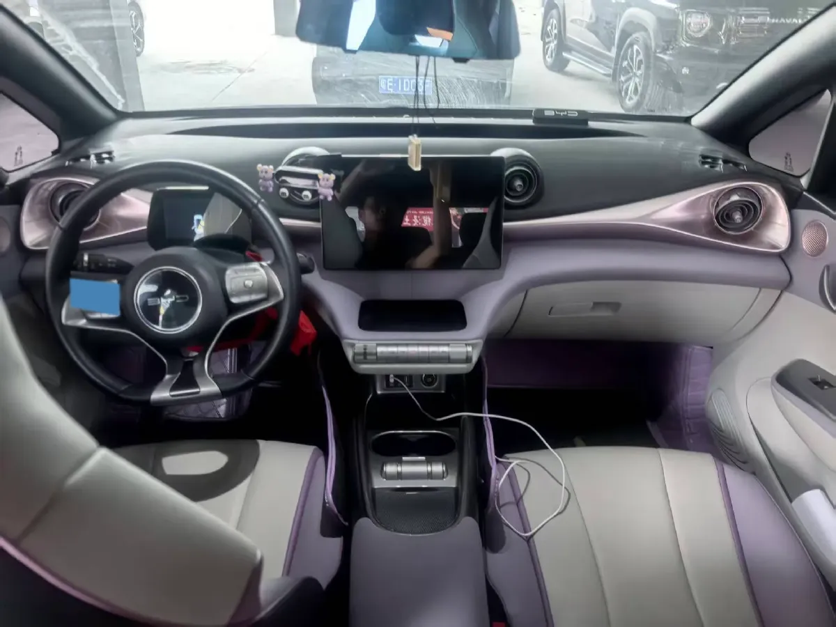 2021 Ford Escort 1.5L 122HP L3 6AT,autocango,china used car exporter,china ev exporter,chinese used car exporter,chinese used ev exporter