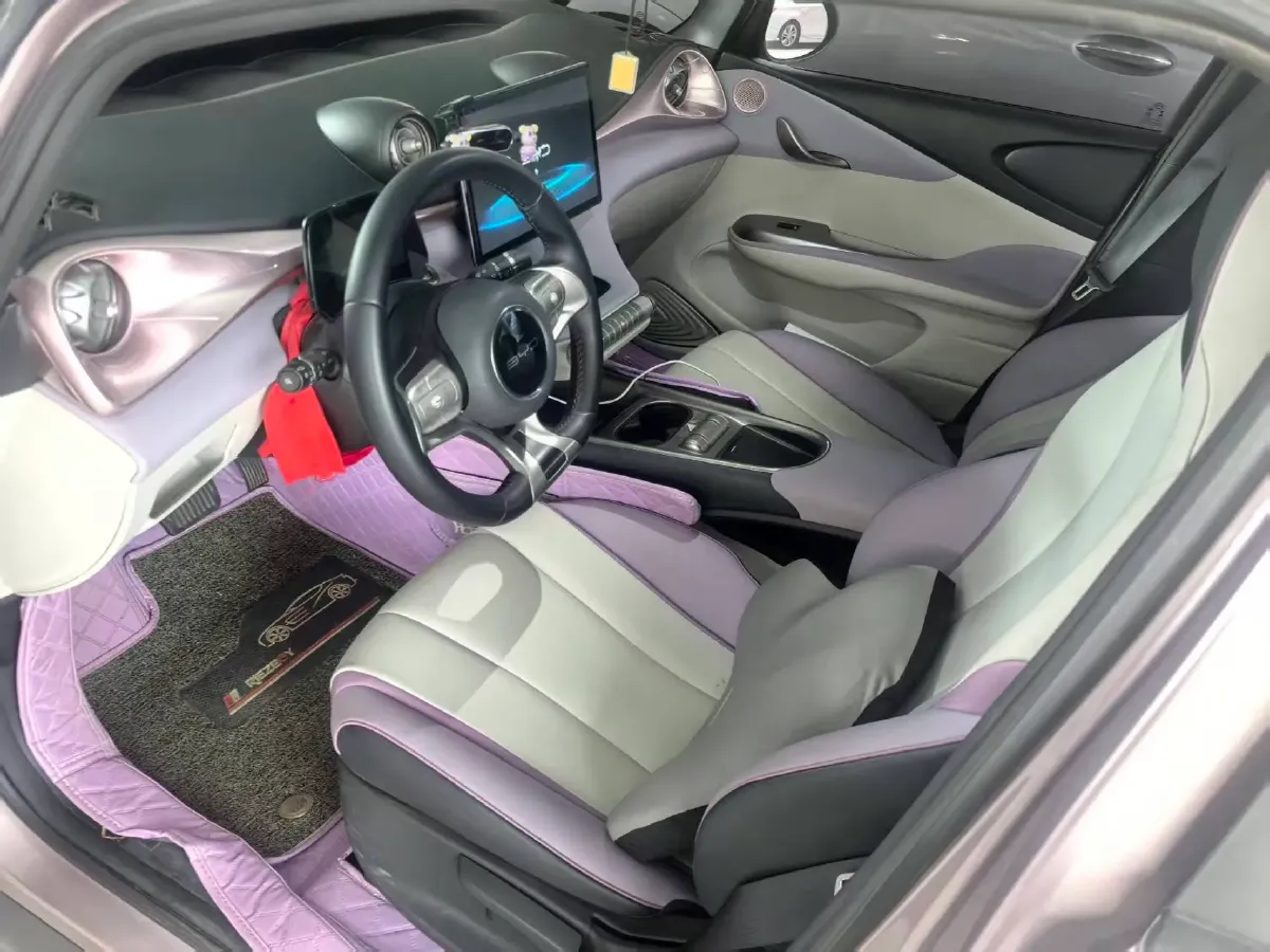 2021 Ford Escort 1.5L 122HP L3 6AT,autocango,china used car exporter,china ev exporter,chinese used car exporter,chinese used ev exporter