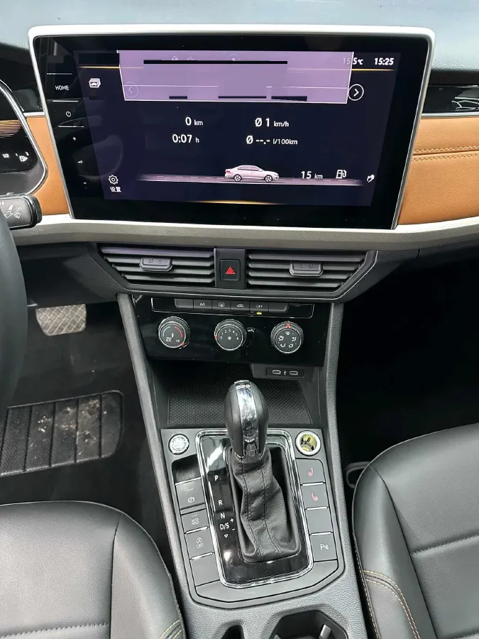 2023 Volkswagen Bora 1.2T 116HP L4 7DCT,autocango,china used car exporter,china ev exporter,chinese used car exporter,chinese used ev exporter