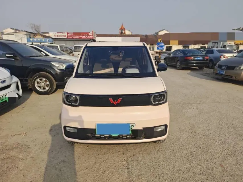 2021 WuLing HongGuang MINI EV BEV 13.9KWH,autocango,china used car exporter,china ev exporter,chinese used car exporter,chinese used ev exporter