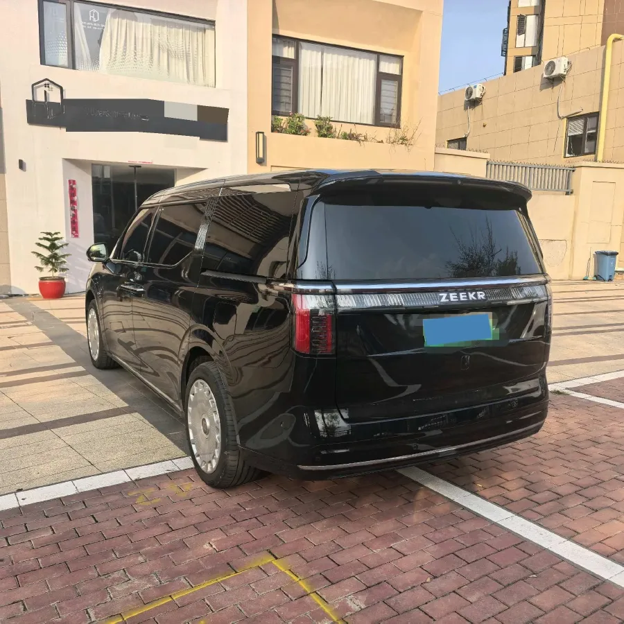 2024 Zeekr 009 BEV 108KWH,autocango,china used car exporter,china ev exporter,chinese used car exporter,chinese used ev exporter