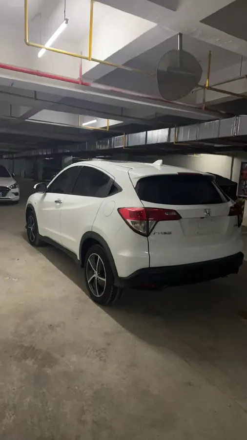 2022 Honda Vezel 1.5L 131HP L4 CVT,autocango,china used car exporter,china ev exporter,chinese used car exporter,chinese used ev exporter