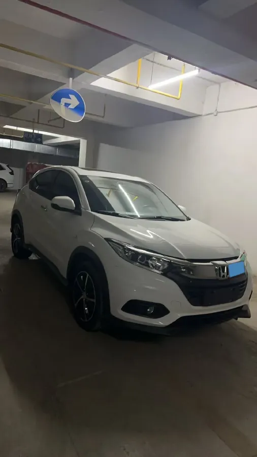 2022 Honda Vezel 1.5L 131HP L4 CVT,autocango,china used car exporter,china ev exporter,chinese used car exporter,chinese used ev exporter