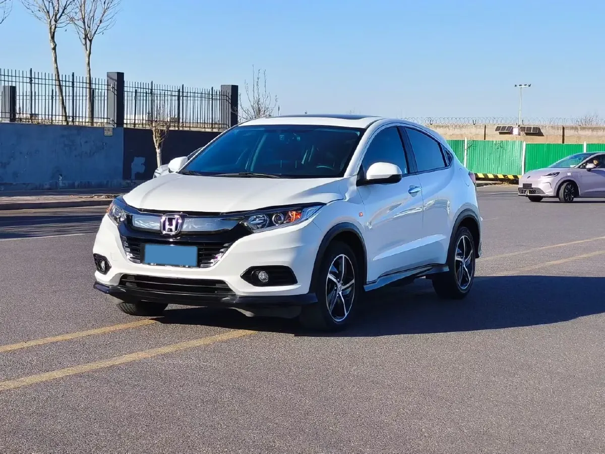 2022 Honda Vezel 1.5L 131HP L4 CVT,autocango,china used car exporter,china ev exporter,chinese used car exporter,chinese used ev exporter