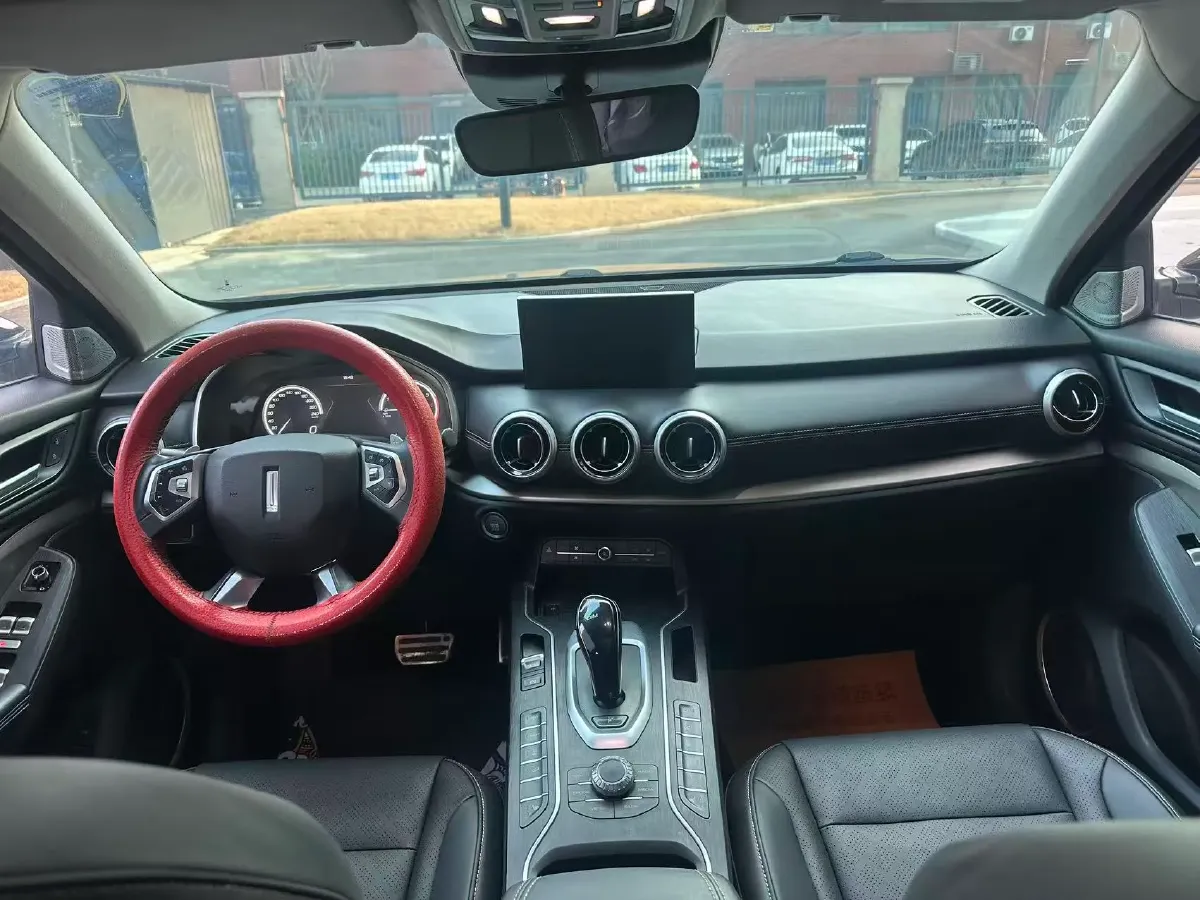 2019 WEY VV6 2.0T 224HP L4 7DCT,autocango,china used car exporter,china ev exporter,chinese used car exporter,chinese used ev exporter