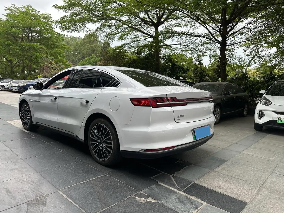 2020 WEY VV7 2.0T 227HP L4 7DCT PHEV,autocango,china used car exporter,china ev exporter,chinese used car exporter,chinese used ev exporter
