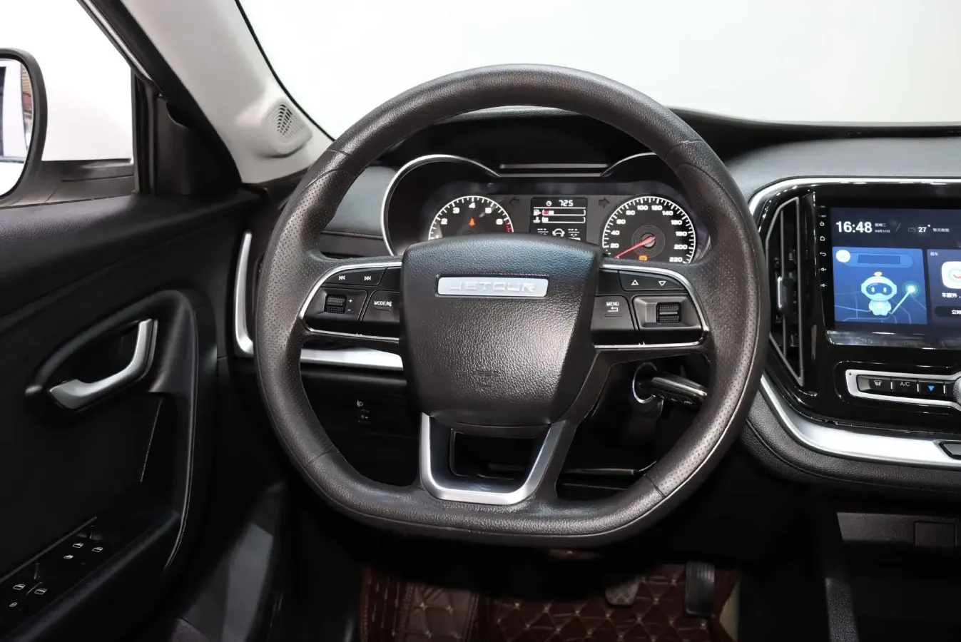 2020 Jetour X70M 1.5T 156HP L4 6MT,autocango,china used car exporter,china ev exporter,chinese used car exporter,chinese used ev exporter