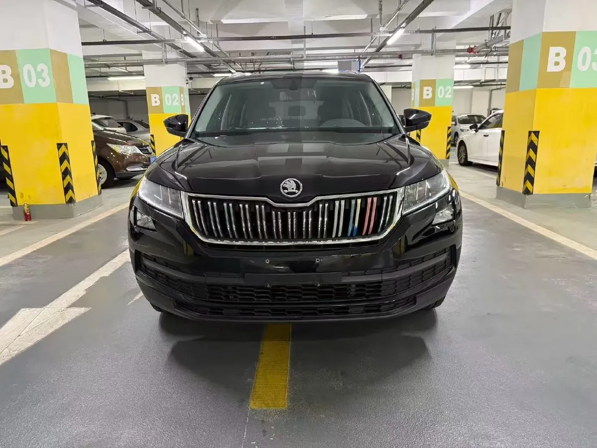 2018 Skoda Kodiak 2.0T 186HP L4 7DCT,autocango,china used car exporter,china ev exporter,chinese used car exporter,chinese used ev exporter
