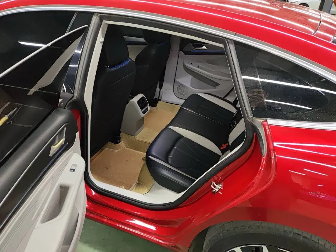 2022 Skoda Superb 2.0T 186HP L4 7DCT,autocango,china used car exporter,china ev exporter,chinese used car exporter,chinese used ev exporter