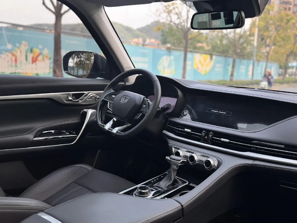 2019 ChangAn CS95 2.0T 233HP L4 6AT,autocango,china used car exporter,china ev exporter,chinese used car exporter,chinese used ev exporter