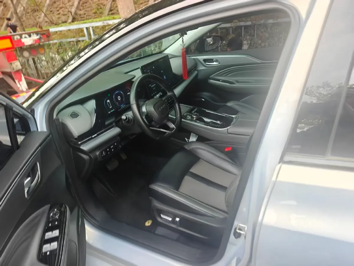 2022 LYNK&CO 02 2.0T 190HP L4 7DCT,autocango,china used car exporter,china ev exporter,chinese used car exporter,chinese used ev exporter